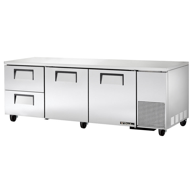 True TUC-93D-2-HC Undercounter Refrigerator, 93 1/4" Wide, 2 Doors, 4 Shelves