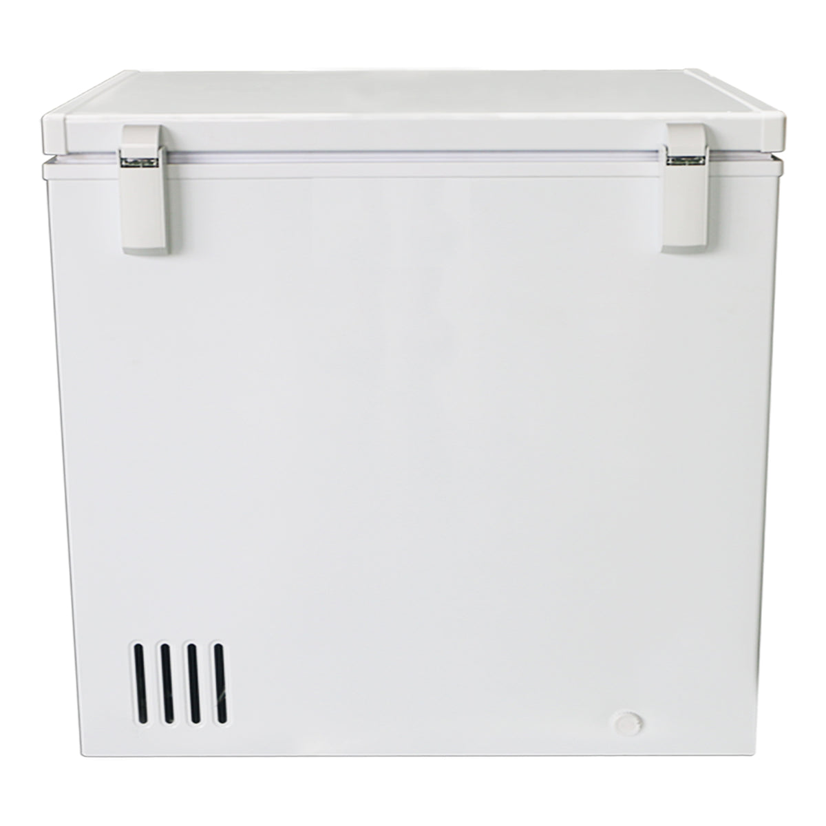 Maxx Cold MXSH5.2SHC Select Series Compact Chest Freezer with Solid Top, 30.4"W, 5.2 cu. ft. Storage Capacity, Locking Lid, White