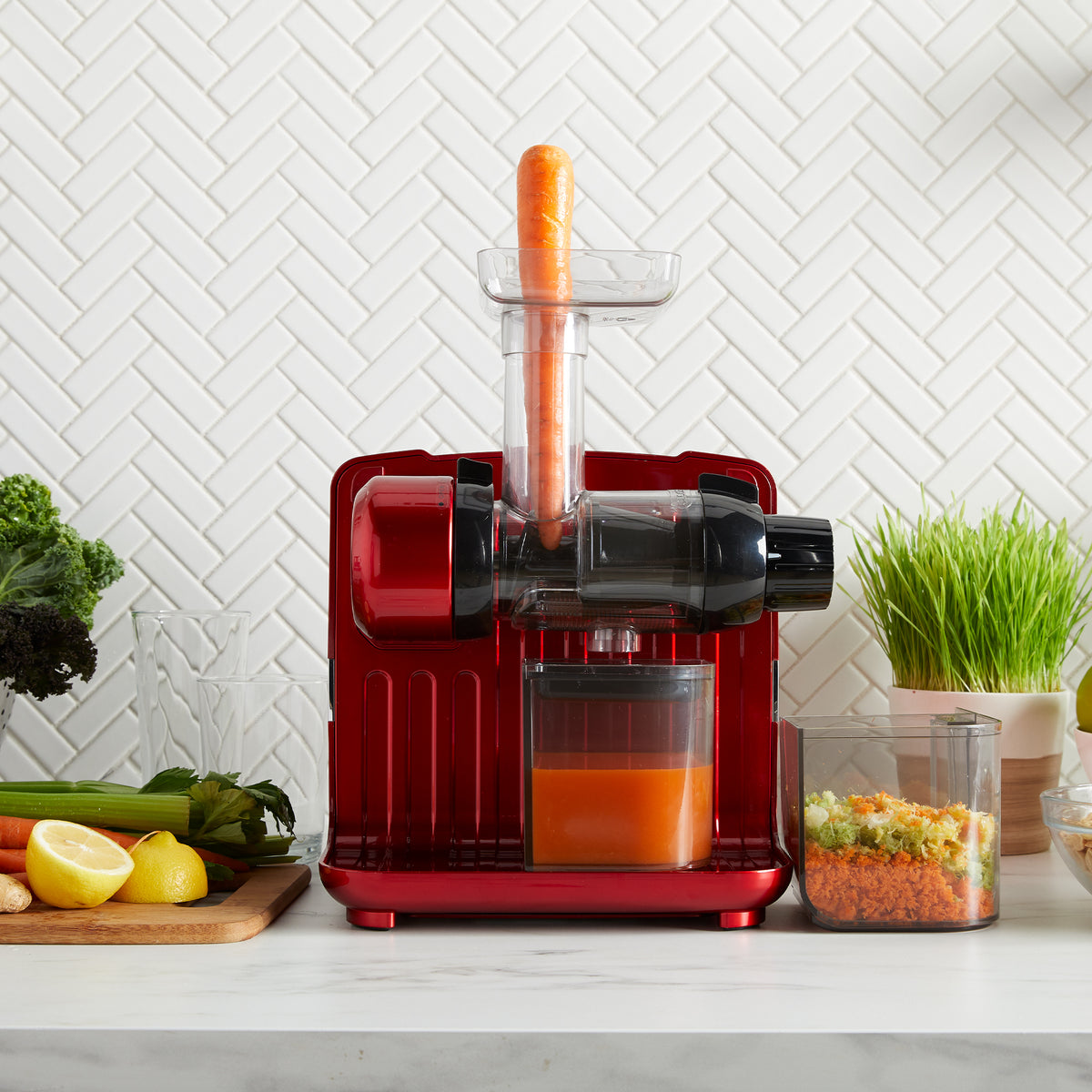 Omega JCUBE500 Cold Press 365 Masticating Slow Juicer and Nutrition System with On-Board Storage, in Red (JCUBE500RD)