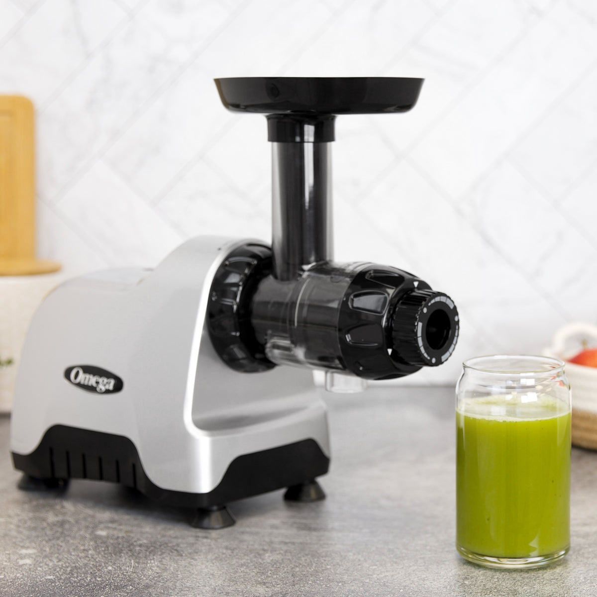 Omega CNC80 Cold Press Masticating Juicer and Nutrition System, Compact Juicer with 3-Stage Auger, in Silver (CNC80S)