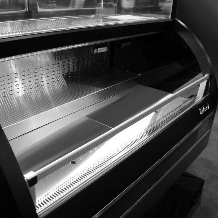 Turbo Air TOM-W-50SB-N 50" Dual Service Open Display Merchandiser with Refrigerated Top Case, Black