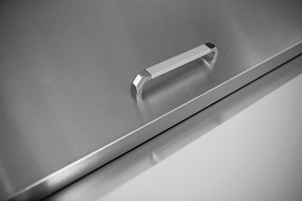 Atosa MSF8301GR 27" Sandwich Prep Table, with 8 Stainless Steel Pans