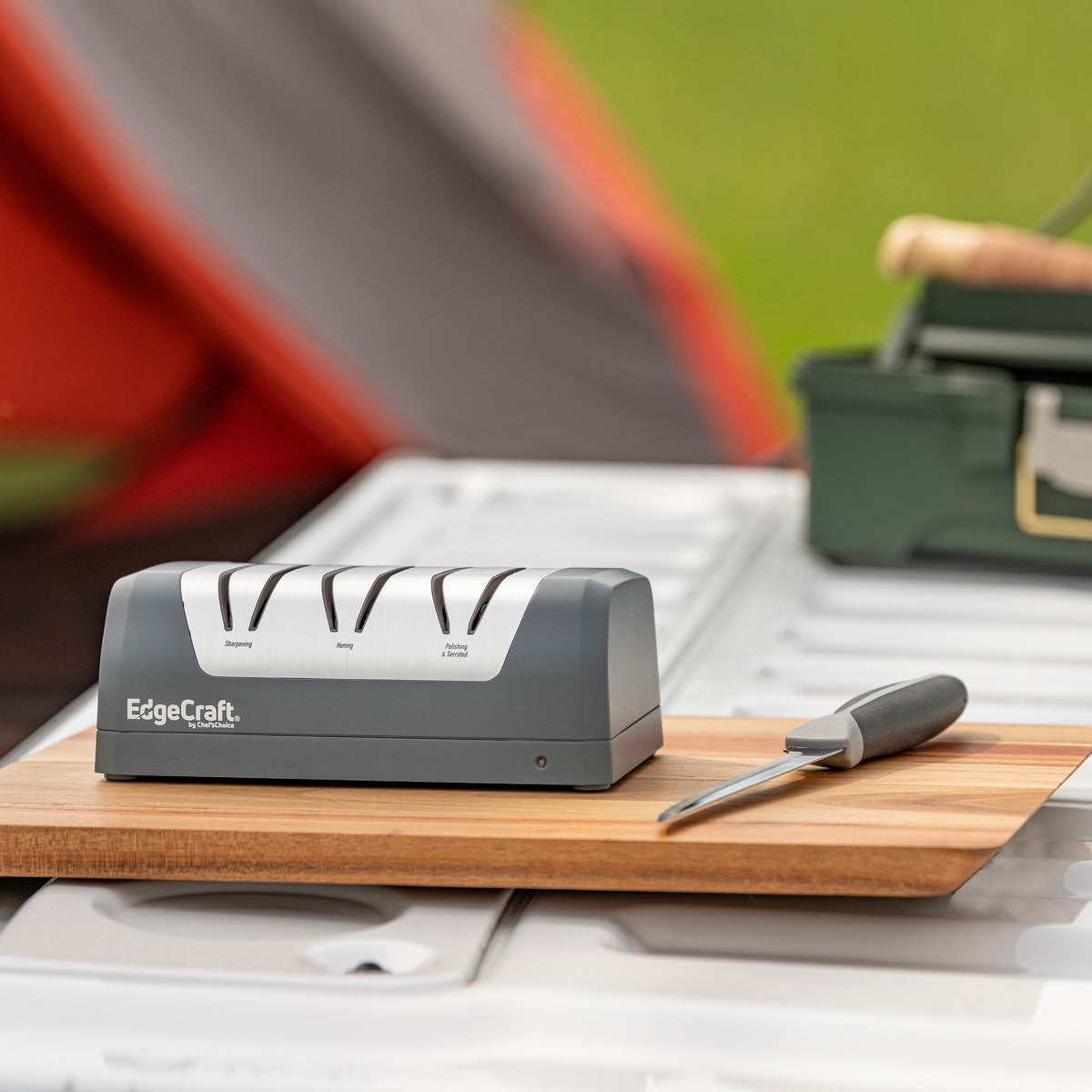 Edgecraft EDCB320 Rechargeable Three-Stage DC 320 Electric Knife Sharpener, for Most Outdoor and Household Knives, in Ice Gray (SHE32BGY11)