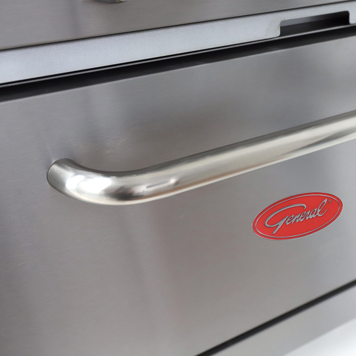 General GR6-36 Gas Range with Oven, 6 Burners, 180,000 BTU, 36", in Stainless Steel (GR4-36NG)