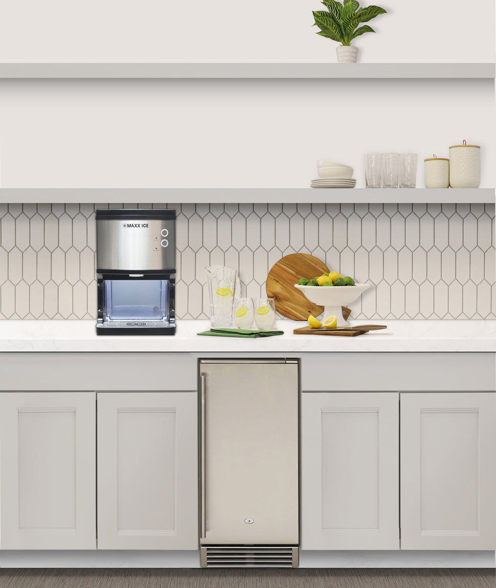 Maxx Ice MAXNG Countertop Nugget Ice Dispenser, 33 lbs, in Stainless Steel (MAXNG30)