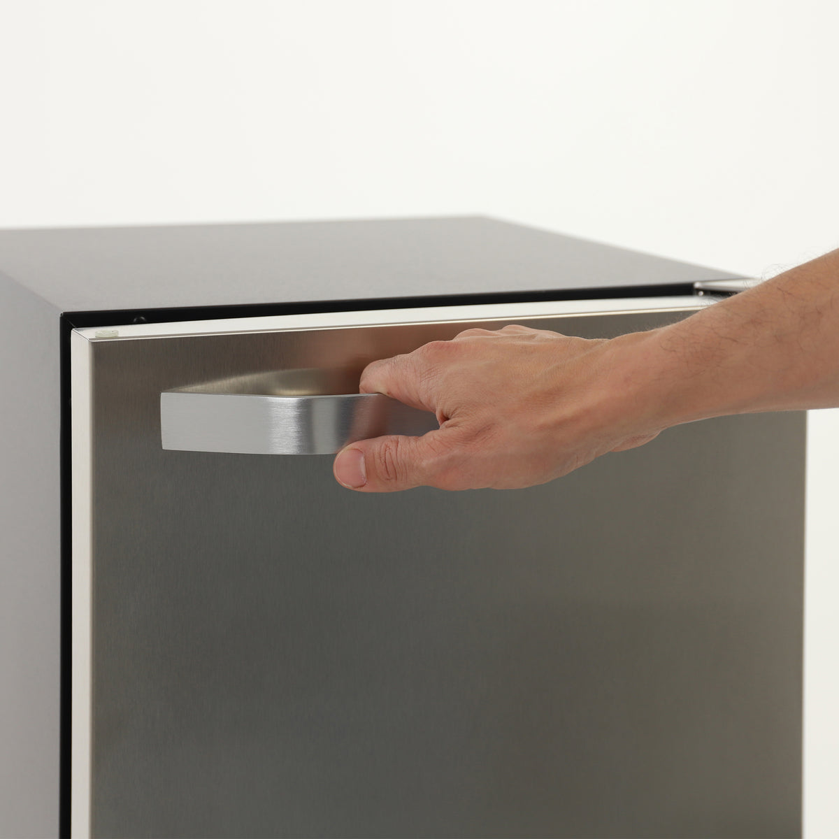 Maxx Ice MIM25 Shallow Depth Indoor Built-In Undercounter Ice Maker, 15", 25 lbs, Crescent Ice Cubes, 22 lb Ice Storage Bin, Stainless Steel (MIM25C)