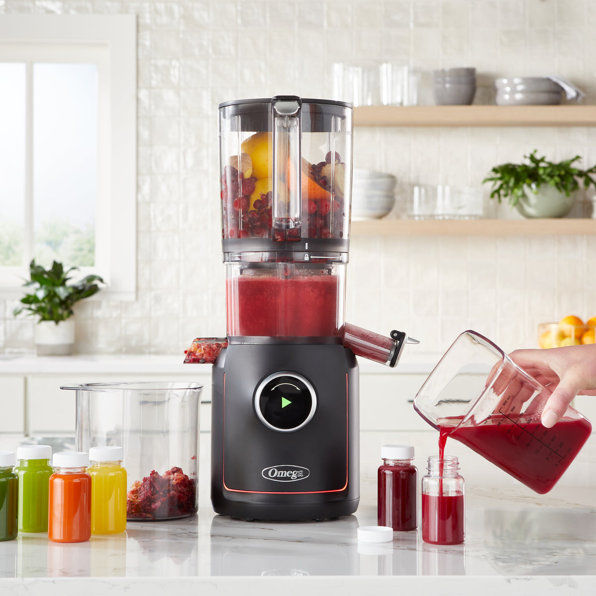 Omega OMSMBT Ultimate Batch Juicer, Intellidial Technology