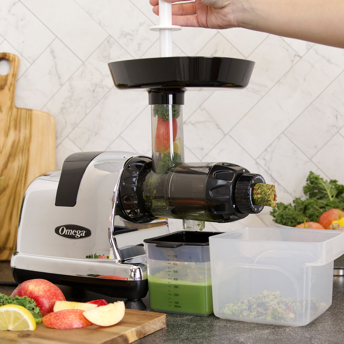 Omega J8006 J8006HDC Chrome 200-Watt Cold Press Masticating Slow Juicer With 3-Stage Auger