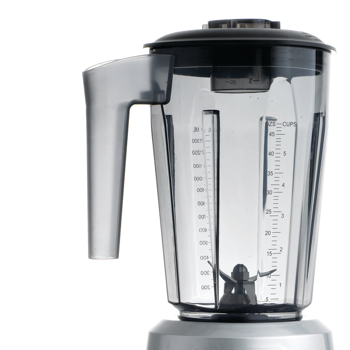 Omega BL330 Eastman Tritan Copolyester High or Low Speed Blender, 1.4 Liter Capacity, in Silver (BL330S)