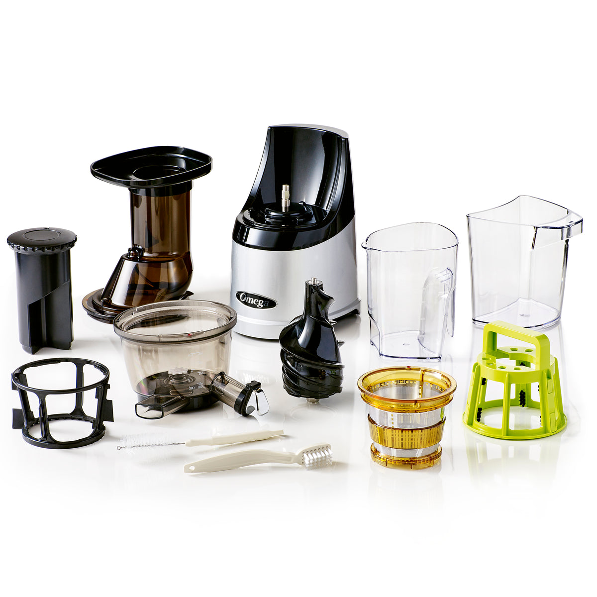 Omega MMV700 MegaMouth Compact Masticating Vertical Juicer, 240W Low-Speed Single Stage Auger, in Silver (MMV700S)