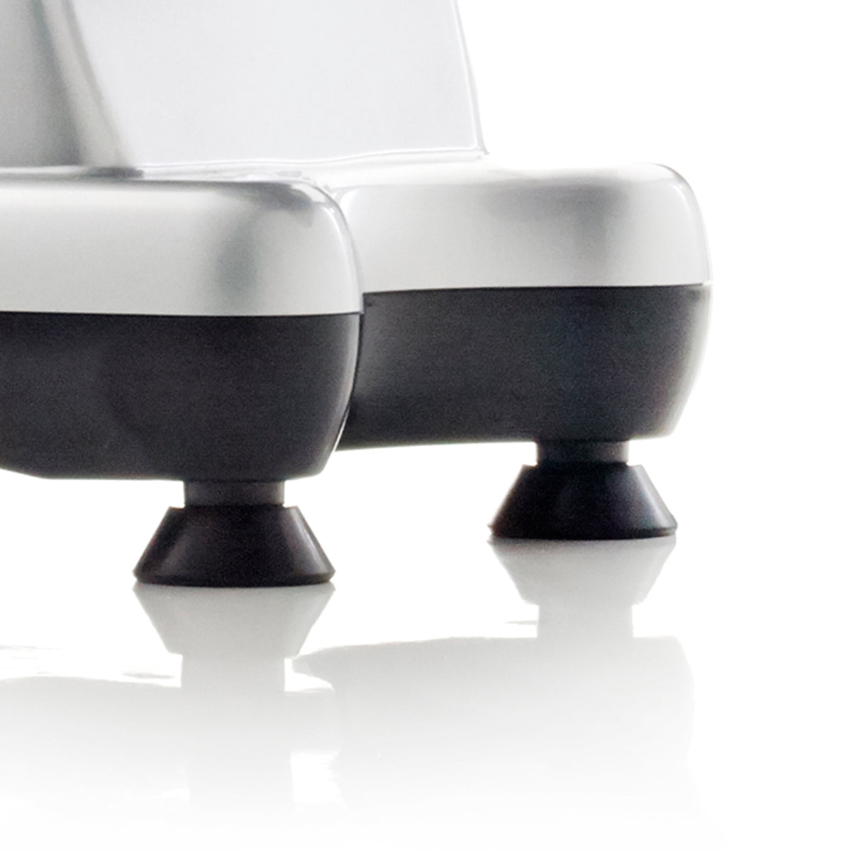 Omega J8007 Cold Press Juicer & Nutrition System, Stainless Steel