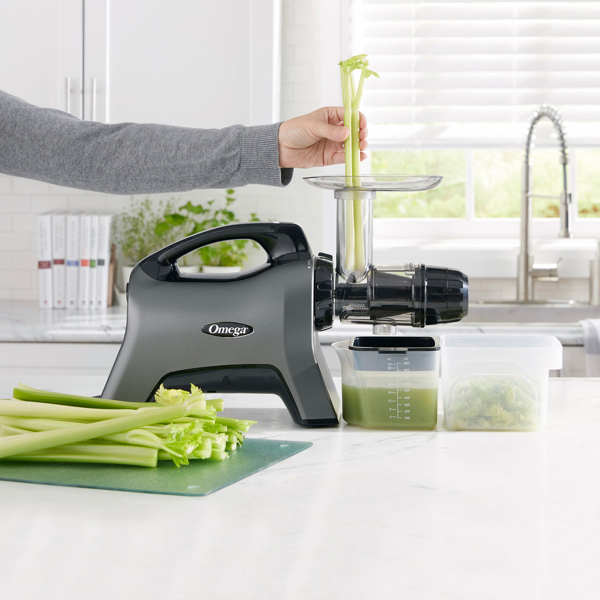 Omega MM1500 Medical Medium BPA Free Slow Masticating Juicer with End Cap for Celery Extraction, 200W, in Gray (MM1500GY13)
