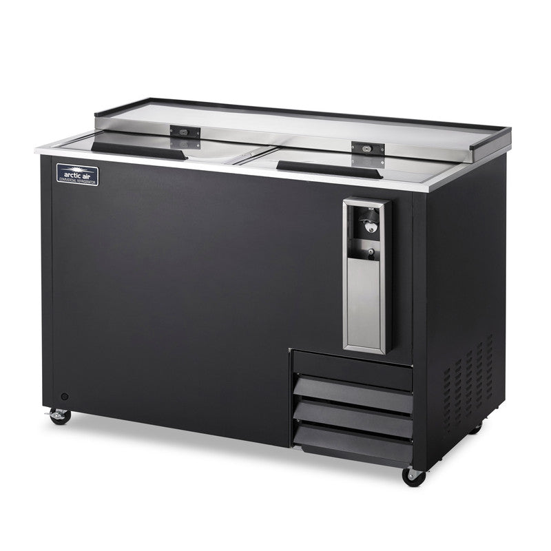 Arctic Air AUB50R 49.5" Horizontal Bottle Cooler, 13.7 cu. ft., 2 Sliding Lids, Digital Thermostat, LED Interior