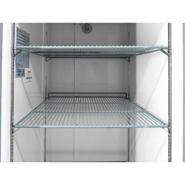 Omcan FR-CN-0737-HC 29 In. Stainless Steel Single-Door Reach-In Freezer, 23 Cu. Ft., Self-Closing Doors, R290 Refrigerant