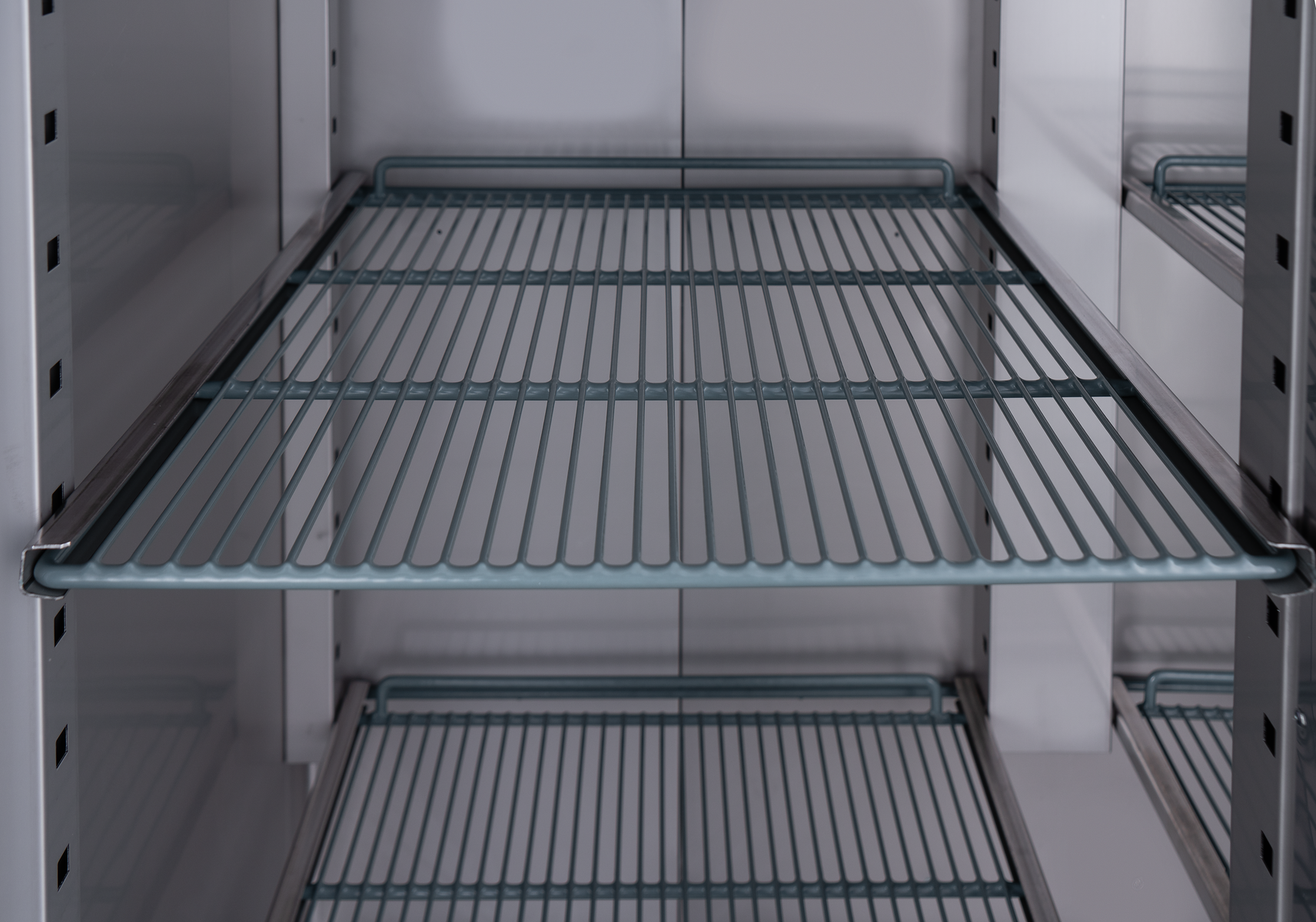 Omcan RE-CN-0029G-TM 29 In. Stainless Steel Reach-In Refrigerator, 1 Glass Door, 21.5 Cu. Ft., Top-Mounted