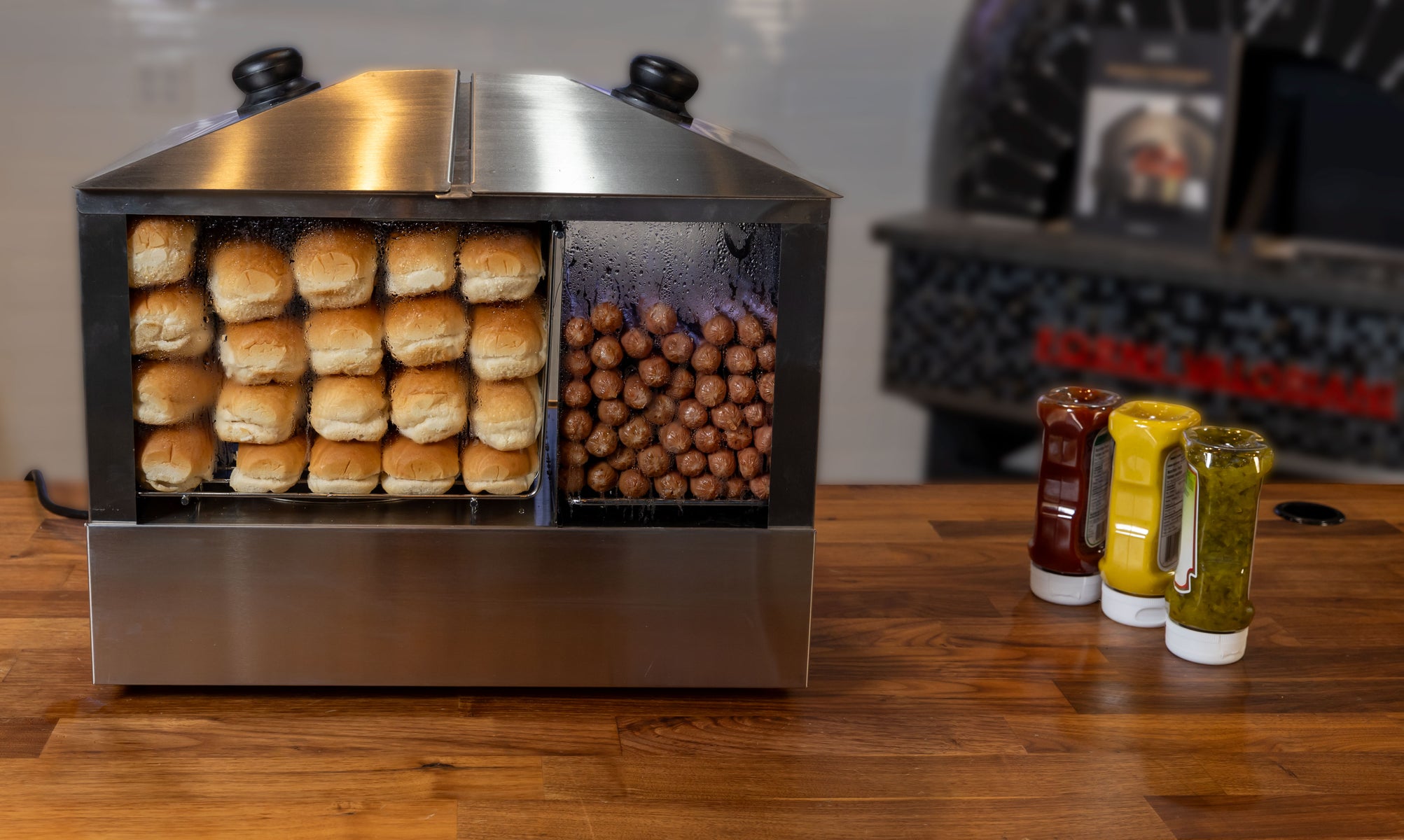 Omcan FW-CN-0200-H 18 In. Hot Dog Steamer and Bun Warmer, 200 Hot Dog / 60 Bun Capacity, 1,300W
