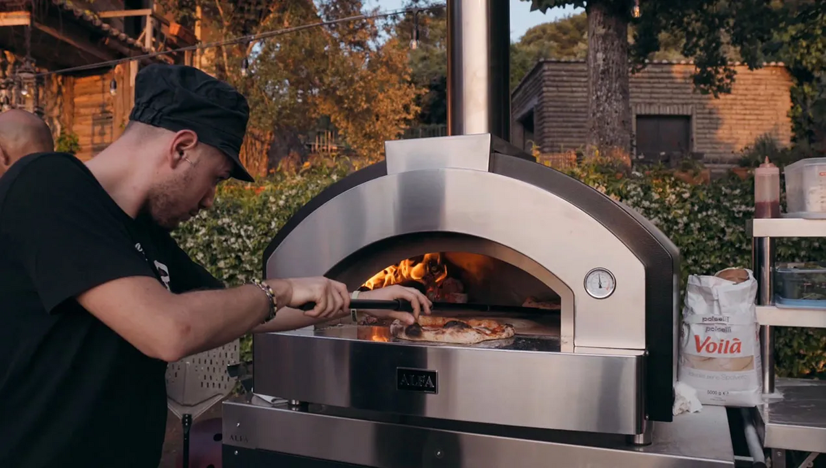 Omcan 59330 Alfa Quick Series 55" Natural Gas Pizza Oven, 6 Pizza Capacity, 70 Pizzas/Hour, With Stand