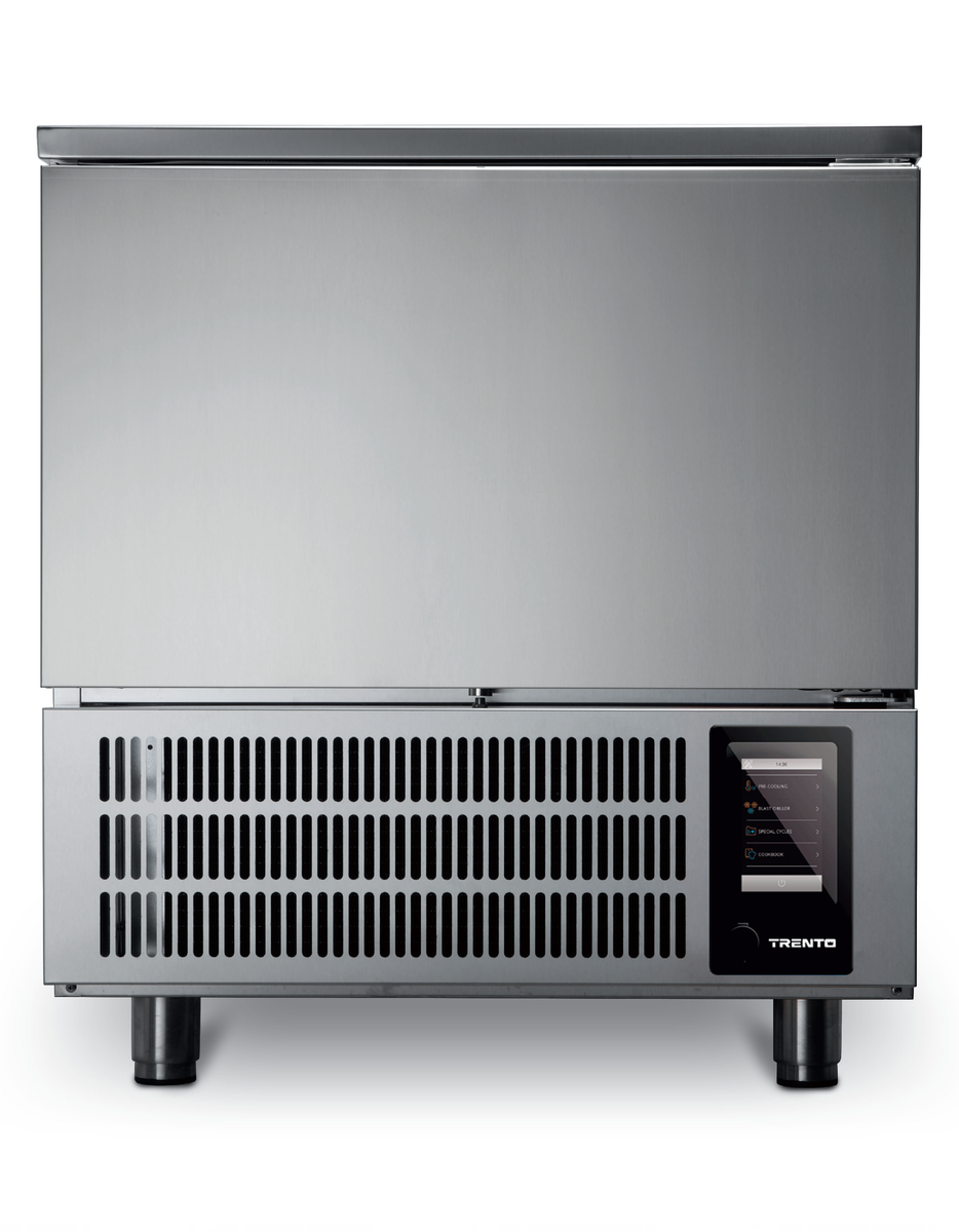 Omcan BC-IT-0051 32 In. 5-Tray Blast Chiller, 1.1 HP, R290, Digital Control with Core Probe, 208V