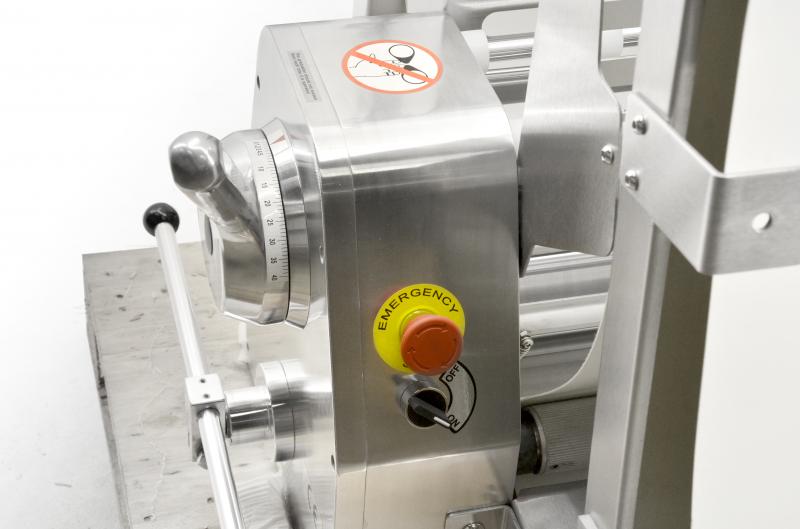 Omcan BE-CN-2083-CSS 30 In. Stainless Steel Countertop Reversible Dough Sheeter, 560W, Foldable Tables, Safety Guards