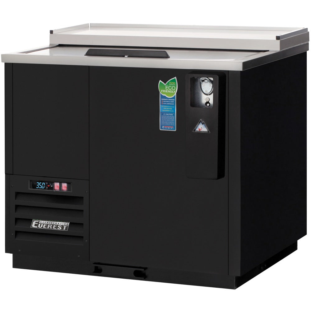Everest EBC37 37 In. Horizontal Bottle Cooler, 1 Locking Solid Lid, 11 Cu. Ft., 348 Can Capacity, Black Vinyl Exterior, LED Lighting
