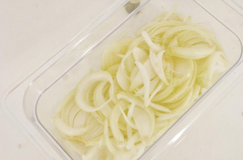 Omcan 41863 1/4 In. Cut Vertical Fruit and Vegetable Slicer, Manual Countertop, Stainless Steel Blades