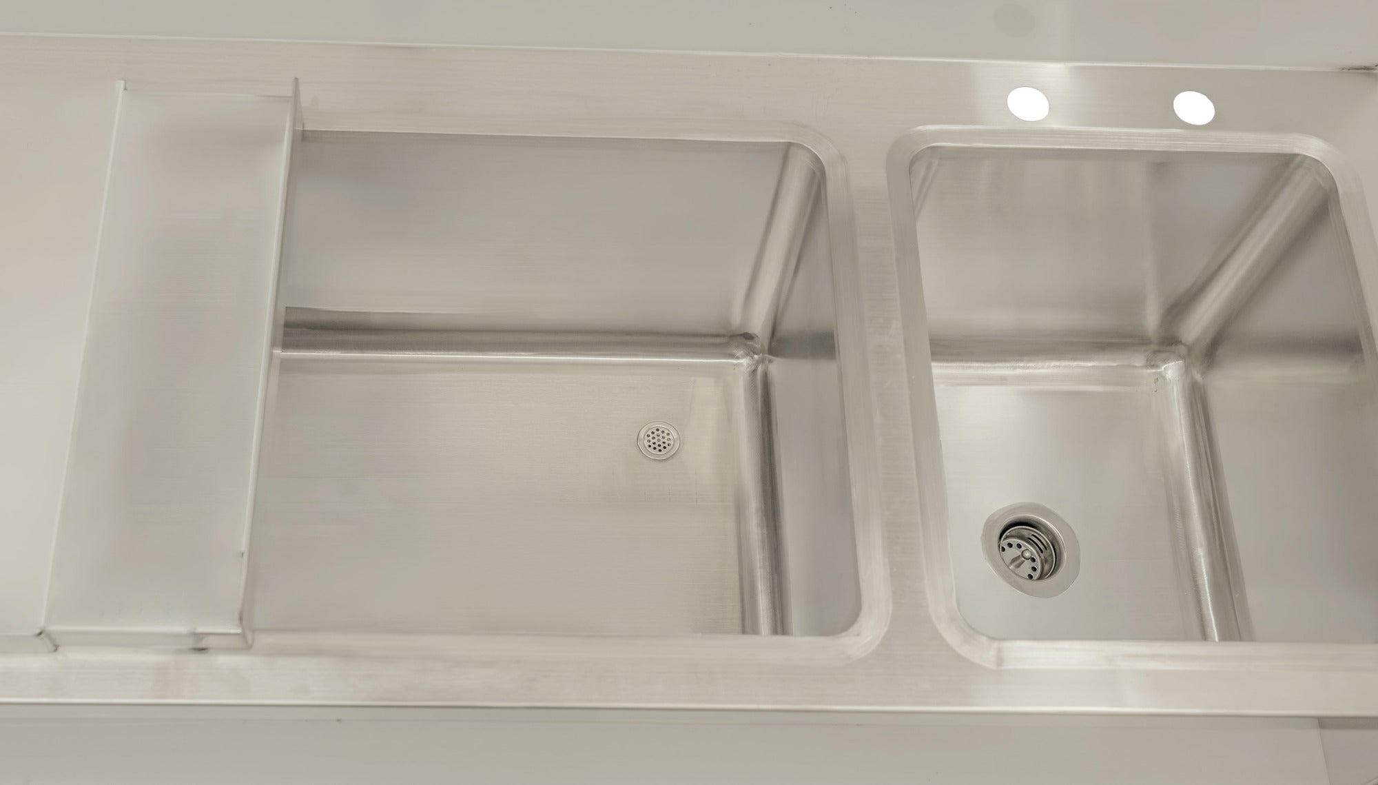 Omcan 48619 60 In. Cocktail Mix Unit, 44 In. Ice Bin with Sliding Cover, Wet Waste Sink, Speed Rail