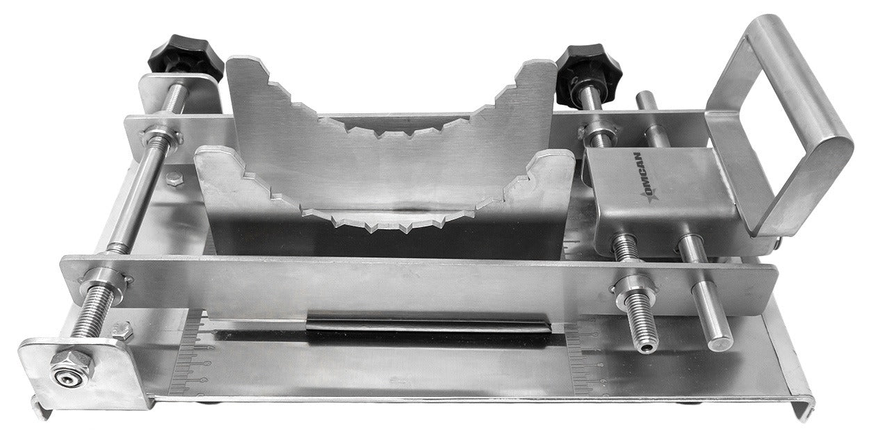 Omcan 48890 Tabletop Pineapple Guillotine Cutter, Manual, Stainless Steel, Serrated Holding Strips