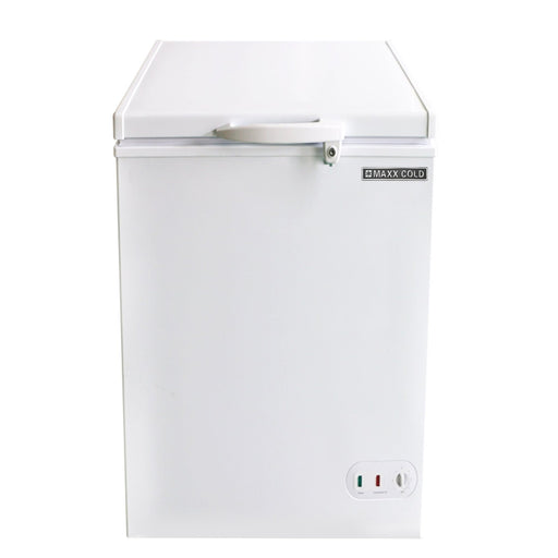 Maxx Cold MXSH3.4SHC Select Series Compact Chest Freezer with Solid Top, 22.8"W, 3.4 cu. ft. Storage Capacity, Locking Lid, White - TheChefStore.Com